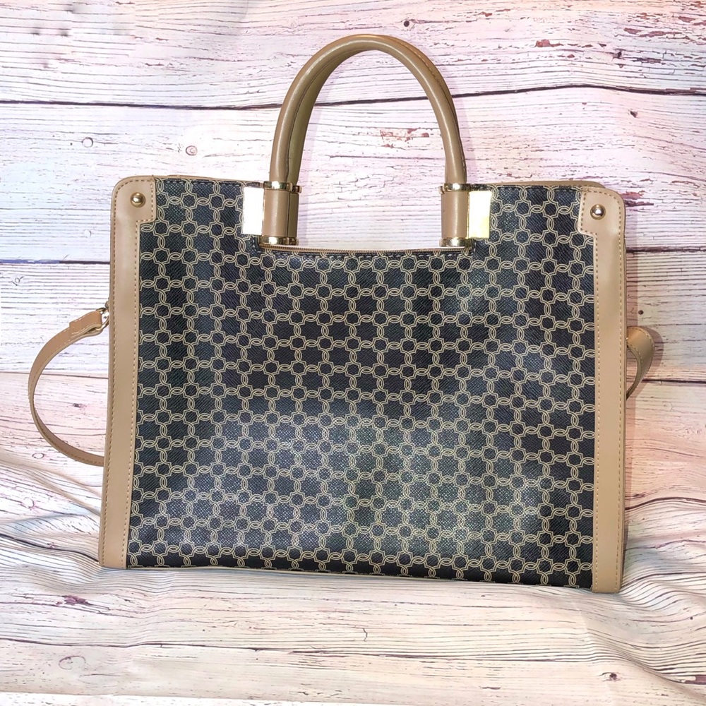 Ivanka Trump Shopper Handbag with shoulder strap